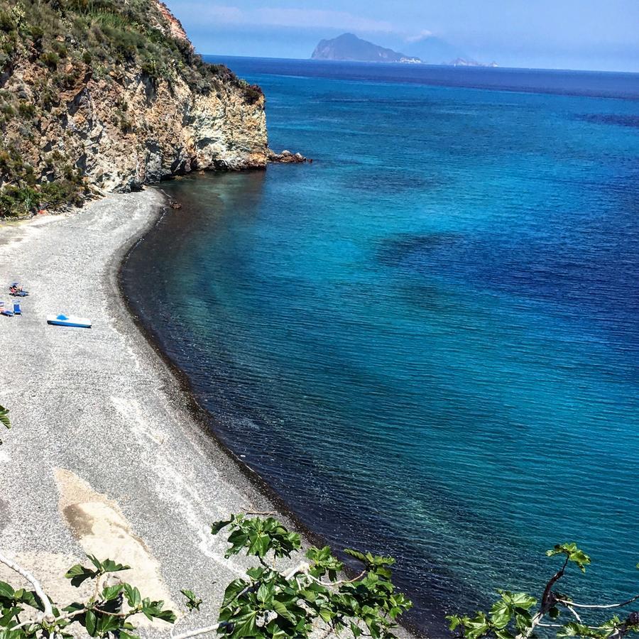 Residence Hotel Baia Portinenti Lipari  Buitenkant foto